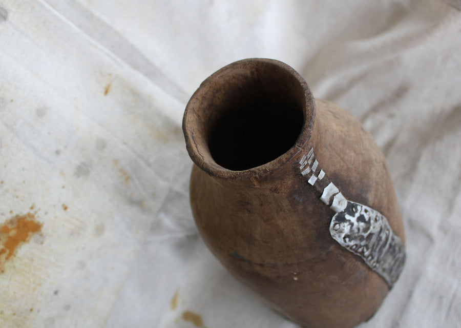 Bibcy - Handmade Wooden Tutsi Jug