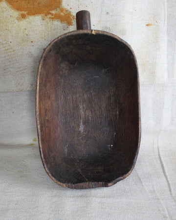 Gakuru - Handmade Wooden Tutsi Bowl