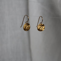 @rchive M@rket - T2 - Jennifer Baby Reticulated Round Dangle Earrings - Final Sale