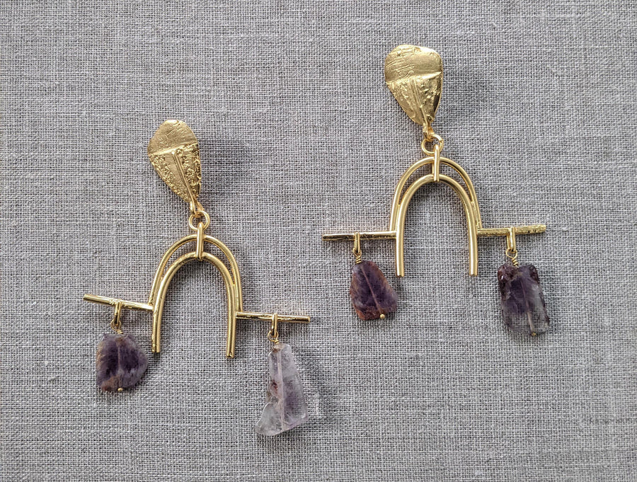 LIMITED EDITION Nakamarra Deluxe Arched Earrings with Lodolite