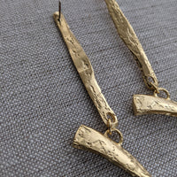 In the Limelight Like the Sun - Linear Dangle Earrings